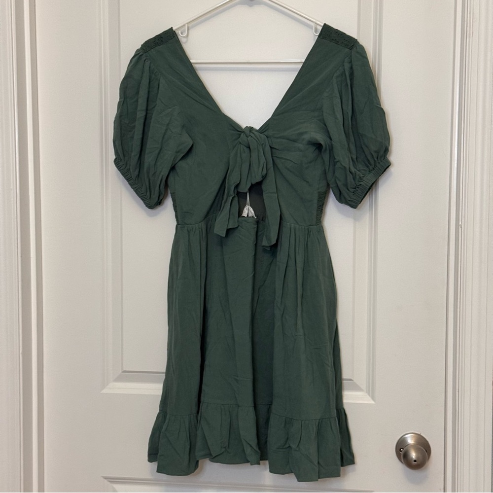 Sage Green Lace-Trimmed Dress - Picture 3 of 3